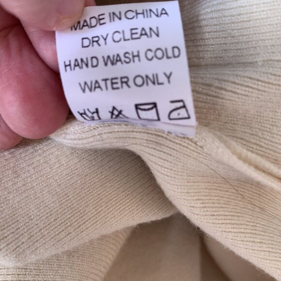 OXFORD SUNDAY Women’s Fringe Ivory Cardigan Size S Cashmere Rayon Quiet Luxury - Picture 8 of 10